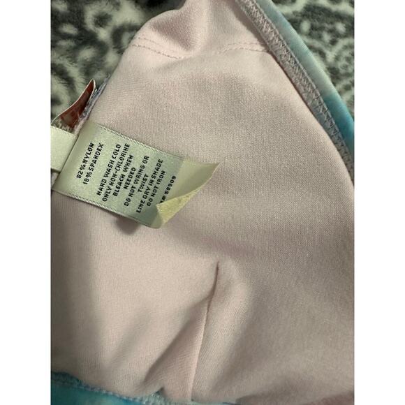 Gianni Bini Tie Dye Bikini Top Size S - Picture 5 of 5